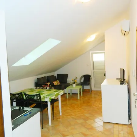 Visak Apartman *