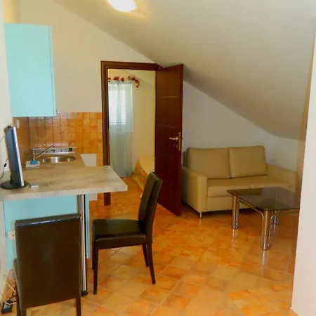 Apartment Visak *